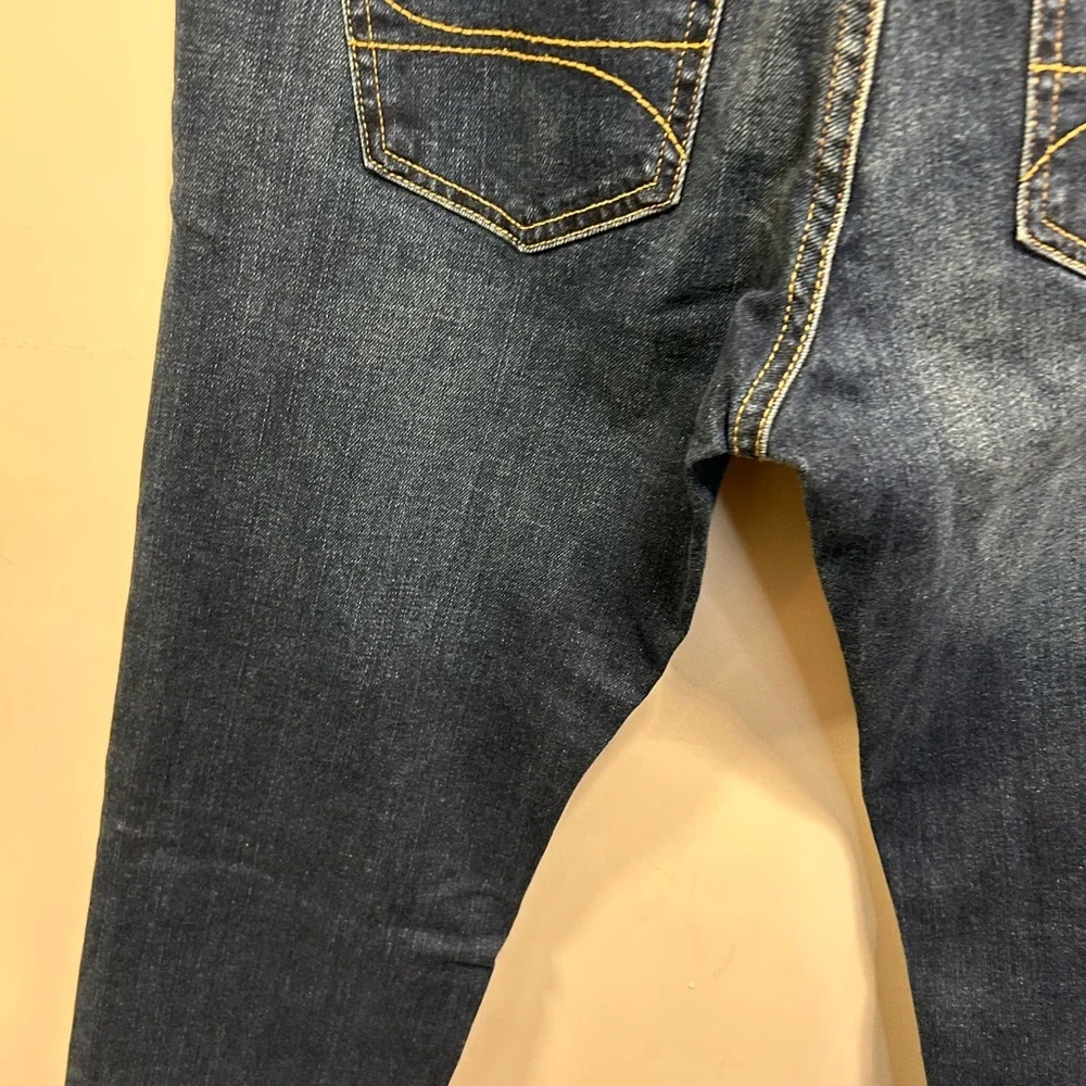 Jean - Picture 9 of 9
